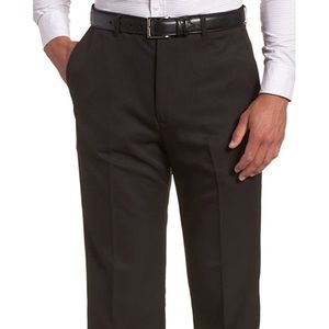 (1803) Haggar Men's Cool 18 Stria Hidden Expandable Waistband Plain Front Pant